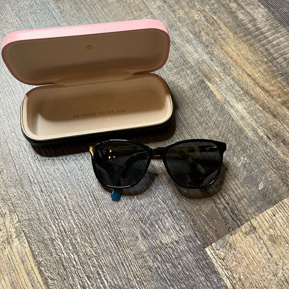 Kate Spade - Picture 2 of 7